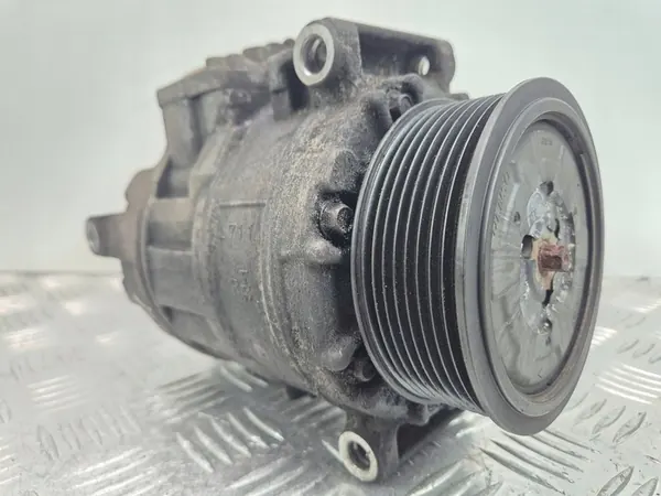 Compresor de aire acondicionado Mercedes-Benz A0022301111 image 4
