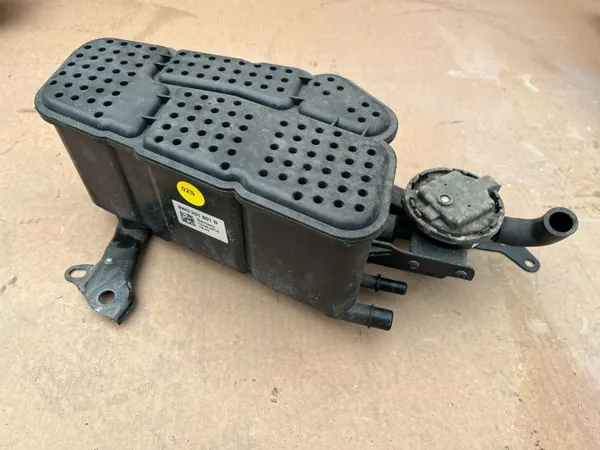 Filtre à charbon OEM 8W0201801B pour Audi A4 A5 8W 2.0 TFSI image 2