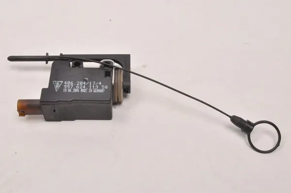 Porsche 911 997 Attuatore di bloccaggio sportello carburante 99762411300 image 4