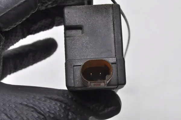 Porsche 911 997 Attuatore di bloccaggio sportello carburante 99762411300 image 6