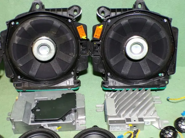 OEM 5A5CA89 Audio-Verstärker & Lautsprecher für BMW image 4