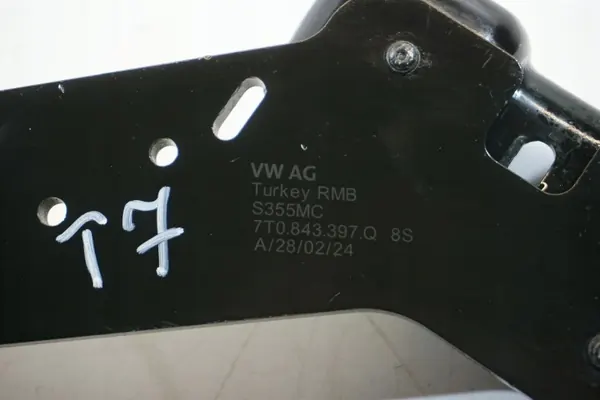 Rodillo de puerta VW T7 Multivan OEM 7T0843397Q - Usado image 5