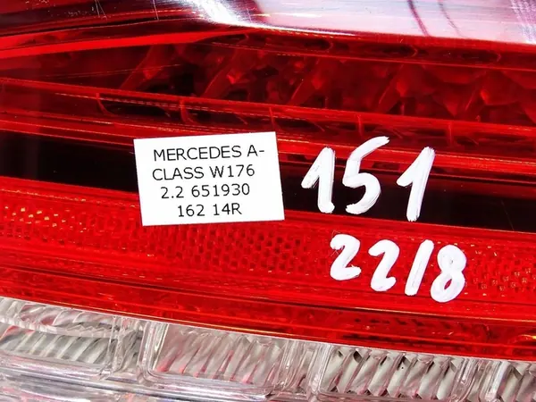 Rechter achter LED-lamp Mercedes A W176 A1769063200 image 4