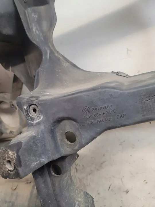 Parachoque dianteiro VW GOLF III VENTO 1H0805594C image 2