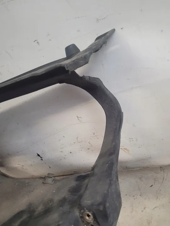 Parachoque dianteiro VW GOLF III VENTO 1H0805594C image 3