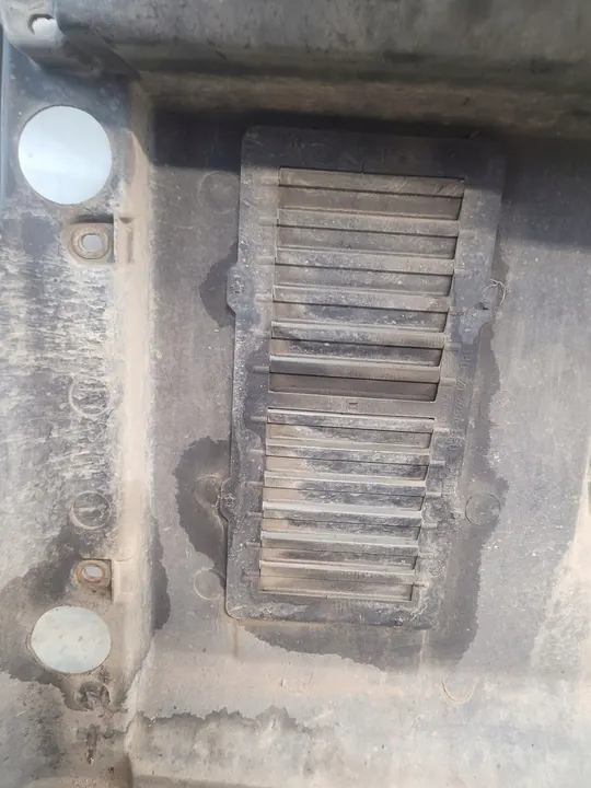 Parachoque dianteiro VW GOLF III VENTO 1H0805594C image 5