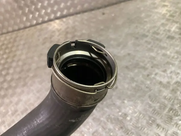 Mercedes-Benz X-class W470 2018 Intercooler-Schlauch 144634JA0C image 2