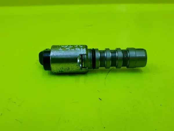 Válvula de Controle de Cabeça OEM 06E257T - Usado image 3