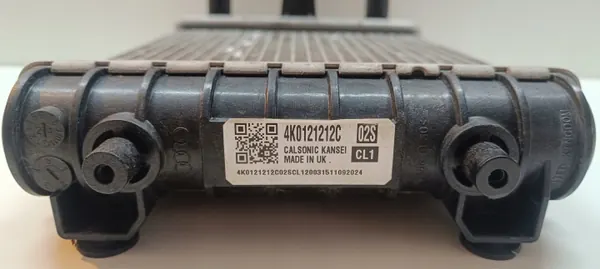 Audi A6 C8 4K 2018-24 Hulpradiator 4K0121212C image 9