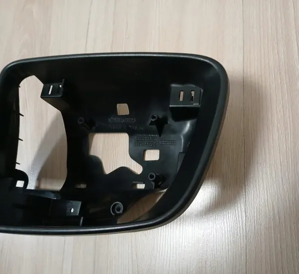 Moldura Espelho Direito KIA VENGA OEM - Peça Usada image 3