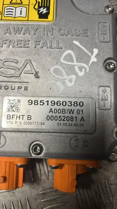 Inversor com conversor OEM 9851960380 para Opel Grandland image 3