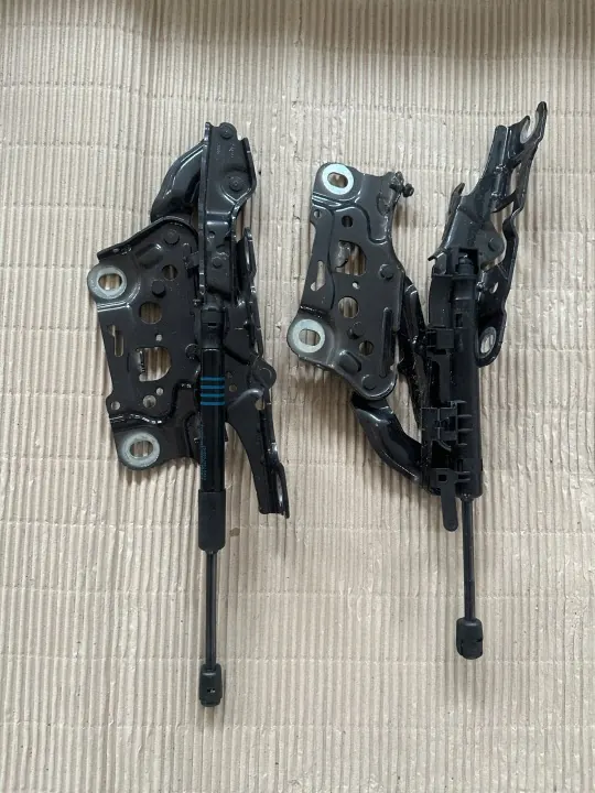 Paire de charnières OEM 7347407 7347408 pour BMW 5 G30 LCI image 2