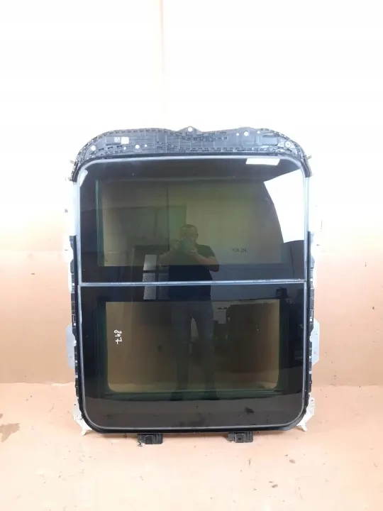 Honda HR-V taklucka OEM 7712041 - Begagnad image 2