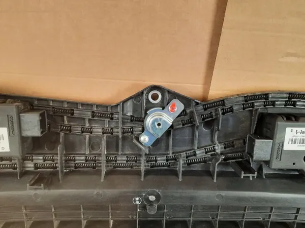 Honda HR-V taklucka OEM 7712041 - Begagnad image 4