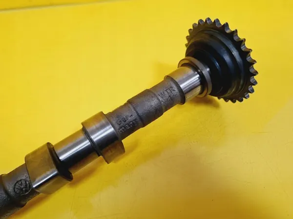 Pignon d'arbre à cames OEM DRC96522 pour Passat B5 2.3 VR image 8