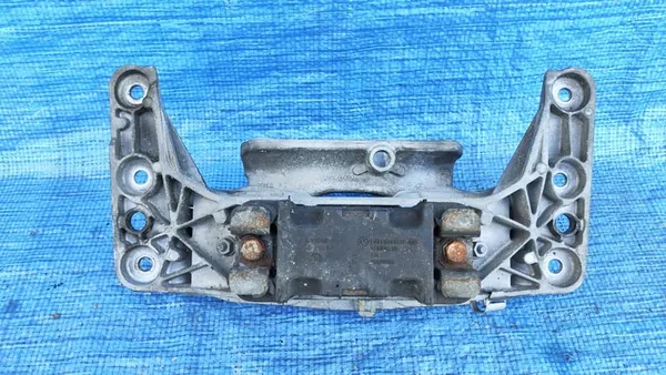 Vaihteiston tuki BMW E60 E61 E63 E64 LCI 3.0i N53 image 3