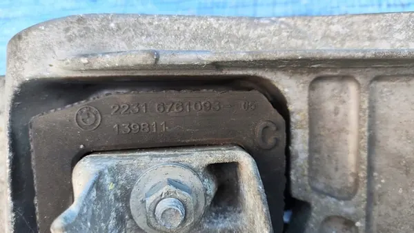 Vaihteiston tuki BMW E60 E61 E63 E64 LCI 3.0i N53 image 5