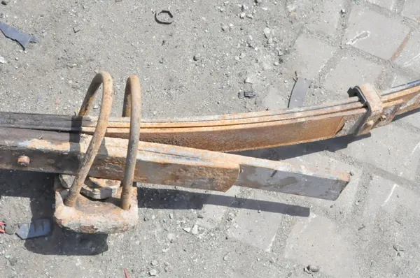 Ressort à lames arrière Ford Ranger IV OEM 391123 image 5
