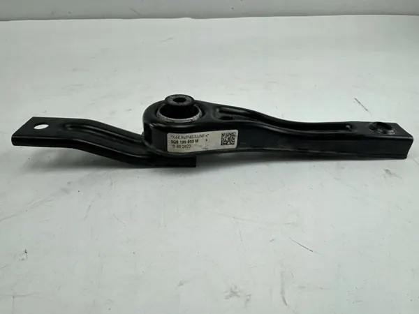 Audi Q2 2023 Vaihteiston kiinnitys OEM 5Q0199855M image 2