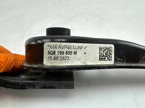 Audi Q2 2023 Vaihteiston kiinnitys OEM 5Q0199855M image 9