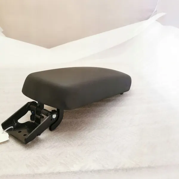 UTO31542 Accoudoir console centrale Hyundai Kona I image 5