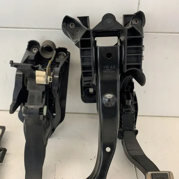 R-line Pedale Gas Bremse Kupplung VW GOLF VIII 5H image 3
