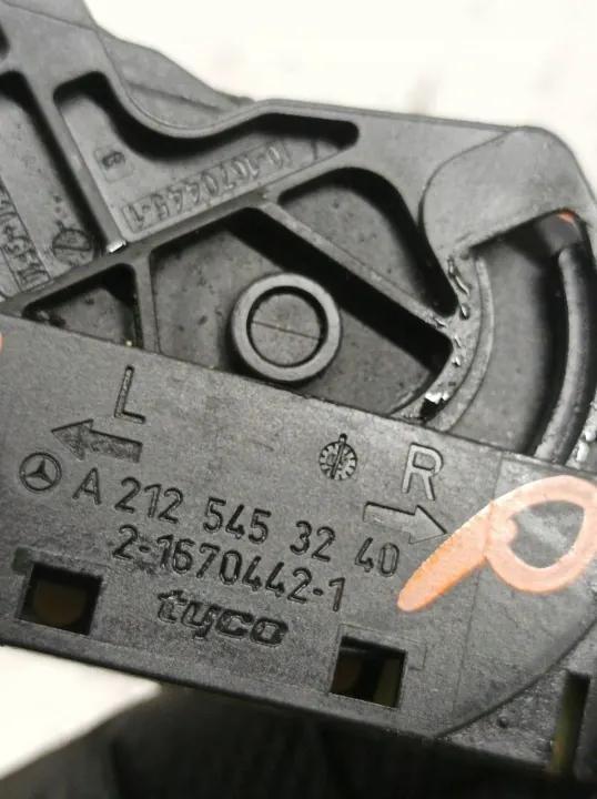 ABS-pumpkontakt OEM A0009821509 Mercedes Sprinter image 4