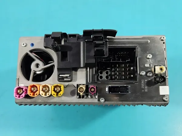 BMW G30 Werksradio OEM 879411701 Gebraucht image 5