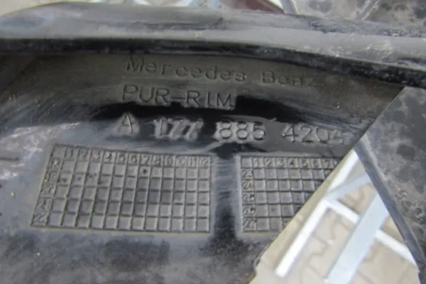 Framstötspoiler Trim MERCEDES W177 AMG image 7