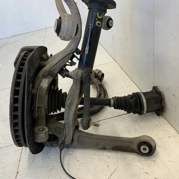 Mozzo anteriore destro Audi A5 3.0 TDI 2019 image 7