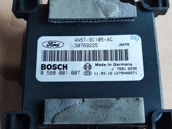 Módulo da bomba de combustível Ford Kuga MK1 2.5T 4N5T-9C105-AG image 2