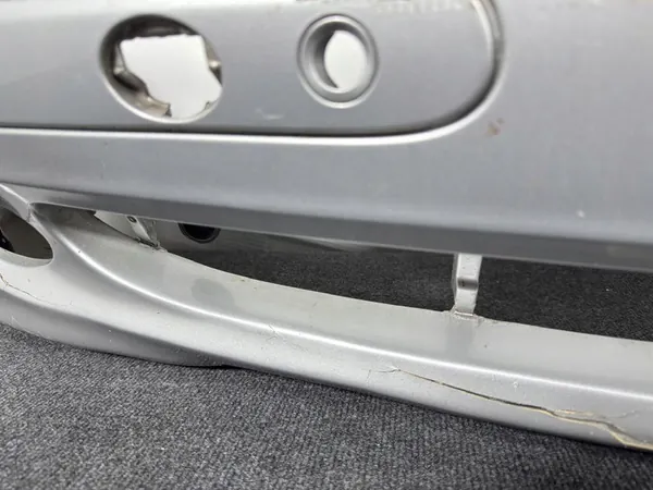 MERCEDES CLK A209 W209 02-05 Parachoques delantero image 4