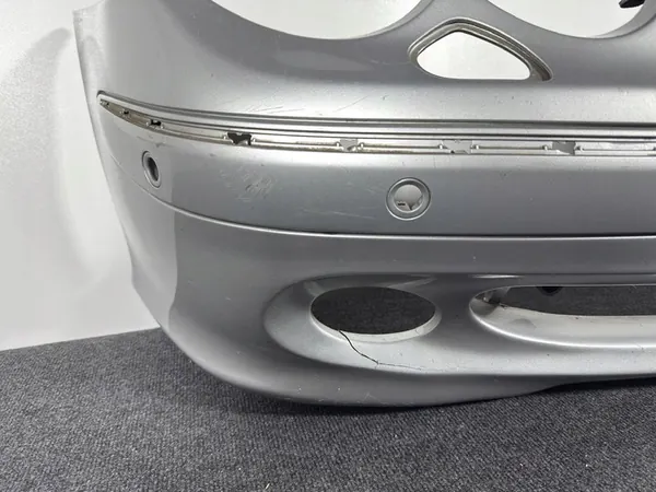 MERCEDES CLK A209 W209 02-05 Parachoques delantero image 6