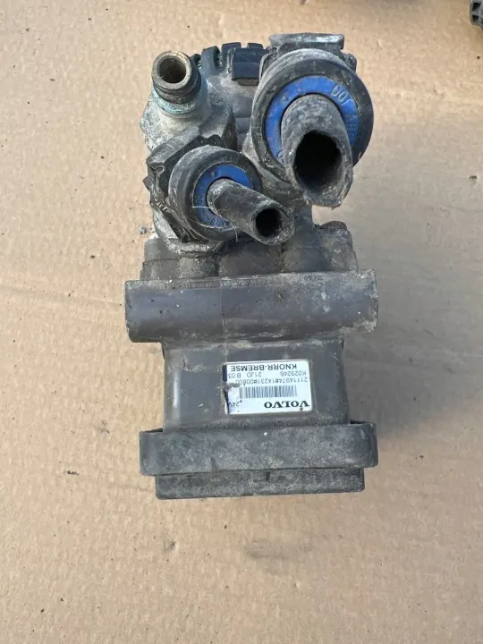 Unidade EBS OEM K029246 Dianteira para Volvo FH4 image 2