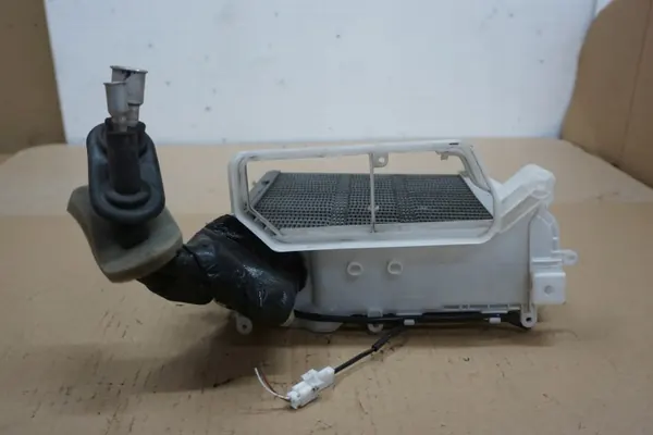 Airco-verdampfer TOYOTA RAV4 II OEM RAV4 II PAROWNIK KLIMY 2,0 D4D 00-05r image 4