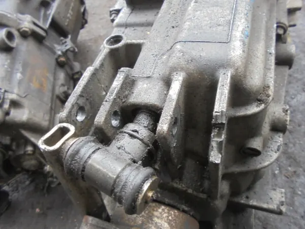 BMW 3 E46 Manuaalivaihteisto 1065401045 image 2