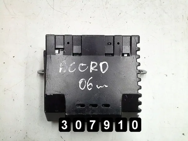 Amplificador de áudio Honda OEM AM-307910 Usado image 3
