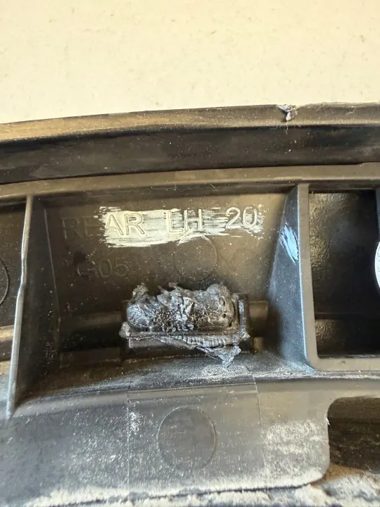 OEM 8069291 Bavette Arrière Gauche BMW X5 G05 image 6