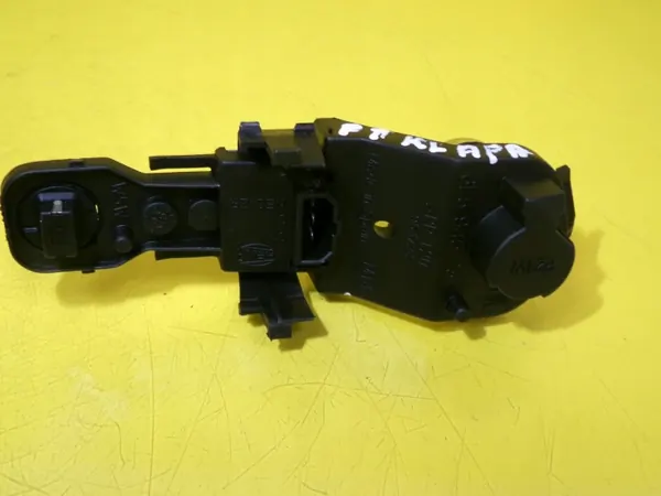 Insert Phare Arrière Droit SEAT Leon II OEM DRC100248 image 6
