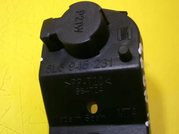 Insert Phare Arrière Droit SEAT Leon II OEM DRC100248 image 7