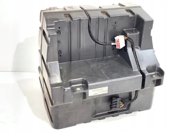 Caisson de basse OEM 97064556503 Porsche Panamera 09-17 image 3