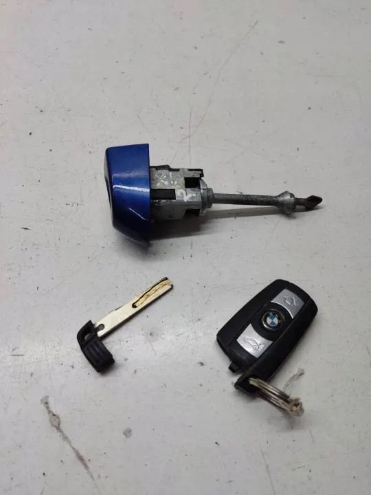 Insert de serrure BMW OE AAA37743 pour X1 E84 2012 image 2