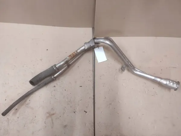 Pescoço de Abastecimento OEM JUT27688 para Volvo V50 image 3