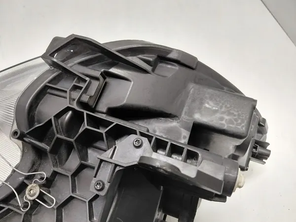 Skoda Superb II Lift Vasen Linssi image 6