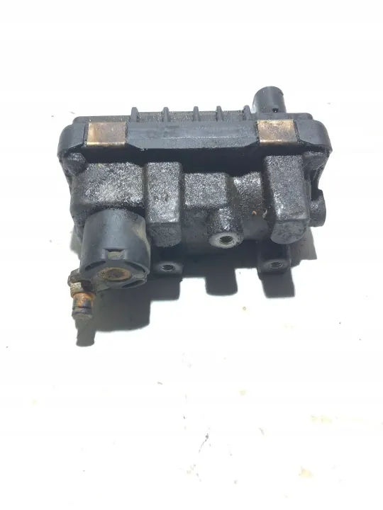 Actuador turbo OEM 712120 para VW Touareg I image 3