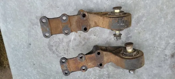 MAN Stabilointitankojen Kiinnike OEM 2548875545965 image 6