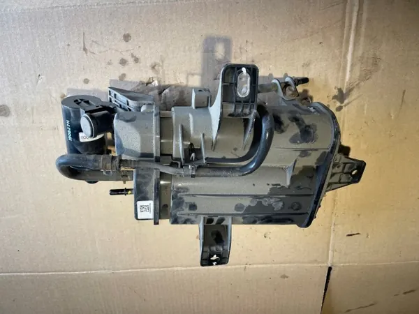 Kia Stinger 2.0 T-GDI Kohlefilter OEM 31420-J5150 image 3
