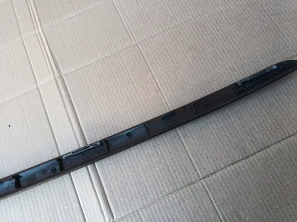OEM 9810112080 Linker voorruitlijst Peugeot 3008 II image 5