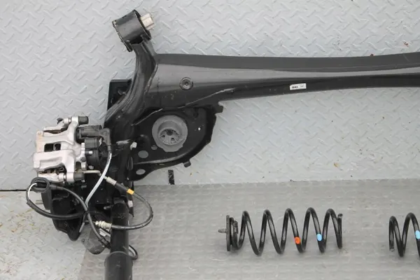 Achterophanging Balk OEM ZAWIESZENIETYLCX30 Mazda CX-30 image 5