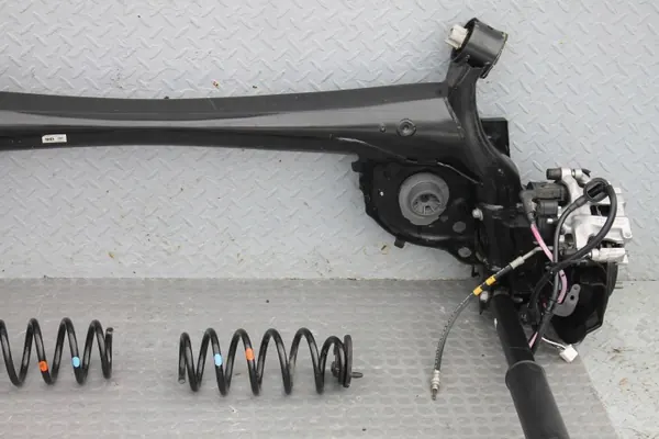 Achterophanging Balk OEM ZAWIESZENIETYLCX30 Mazda CX-30 image 6